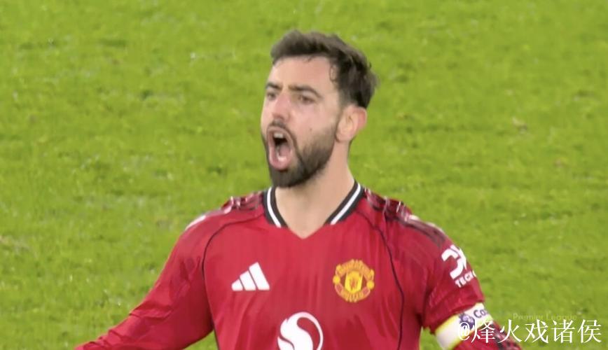 傲人纪录保住了，曼联英超主场半场领先后从未输球